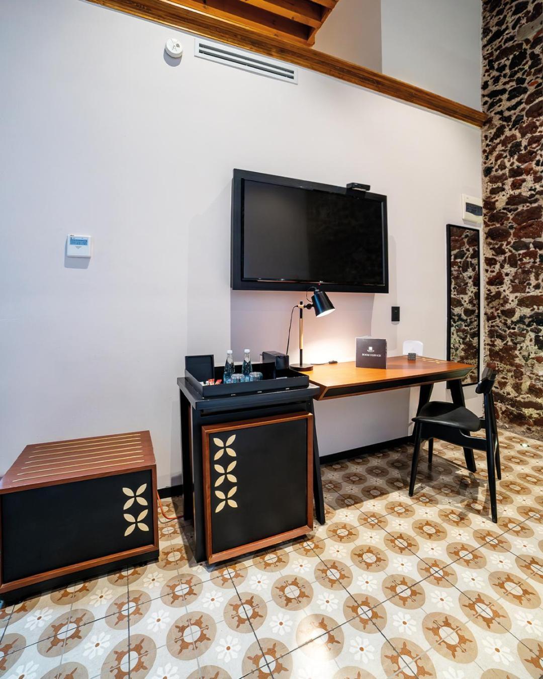 Deluxe Junior Suite