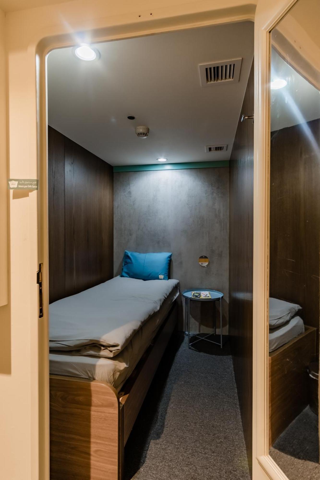 Single Cabin 8 Hour from 2300-0700 hrs 11pm-7am