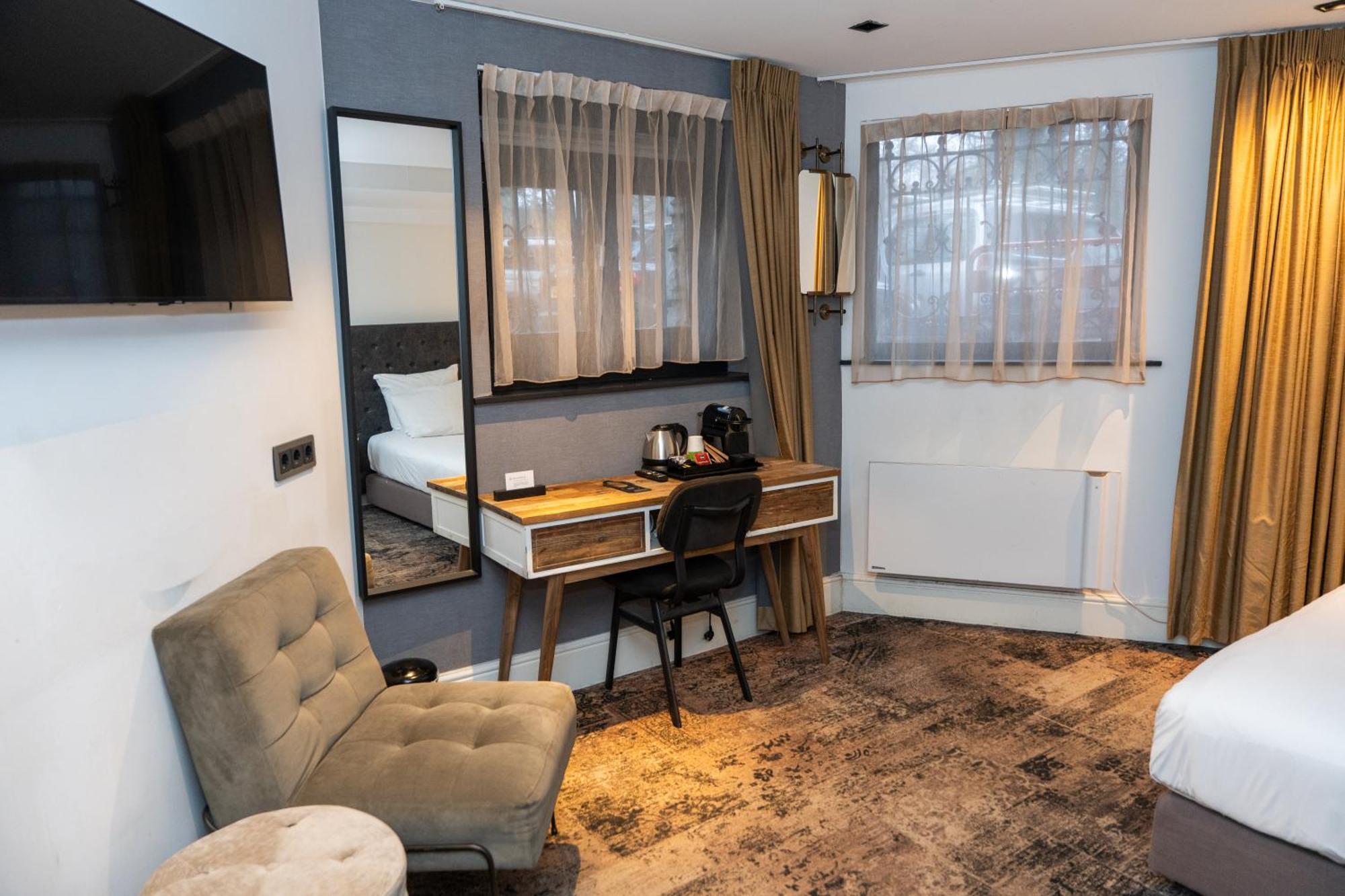 Superior Souterrain Double Room