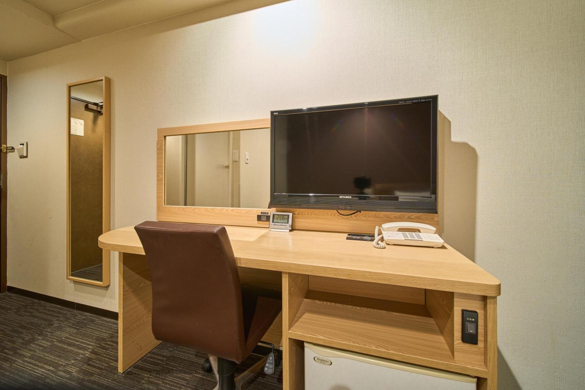 Studio Single Room Non-Smoking
