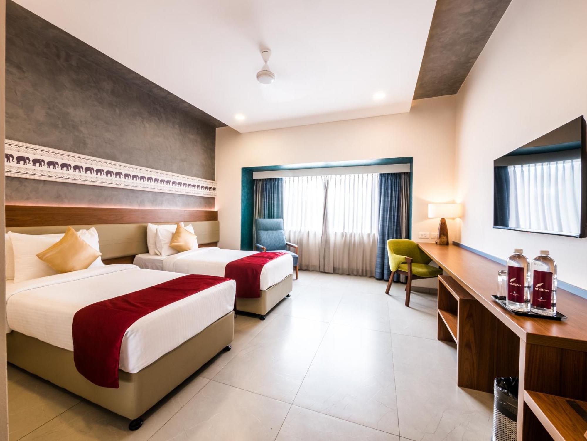 Superior Double or Twin Room City View