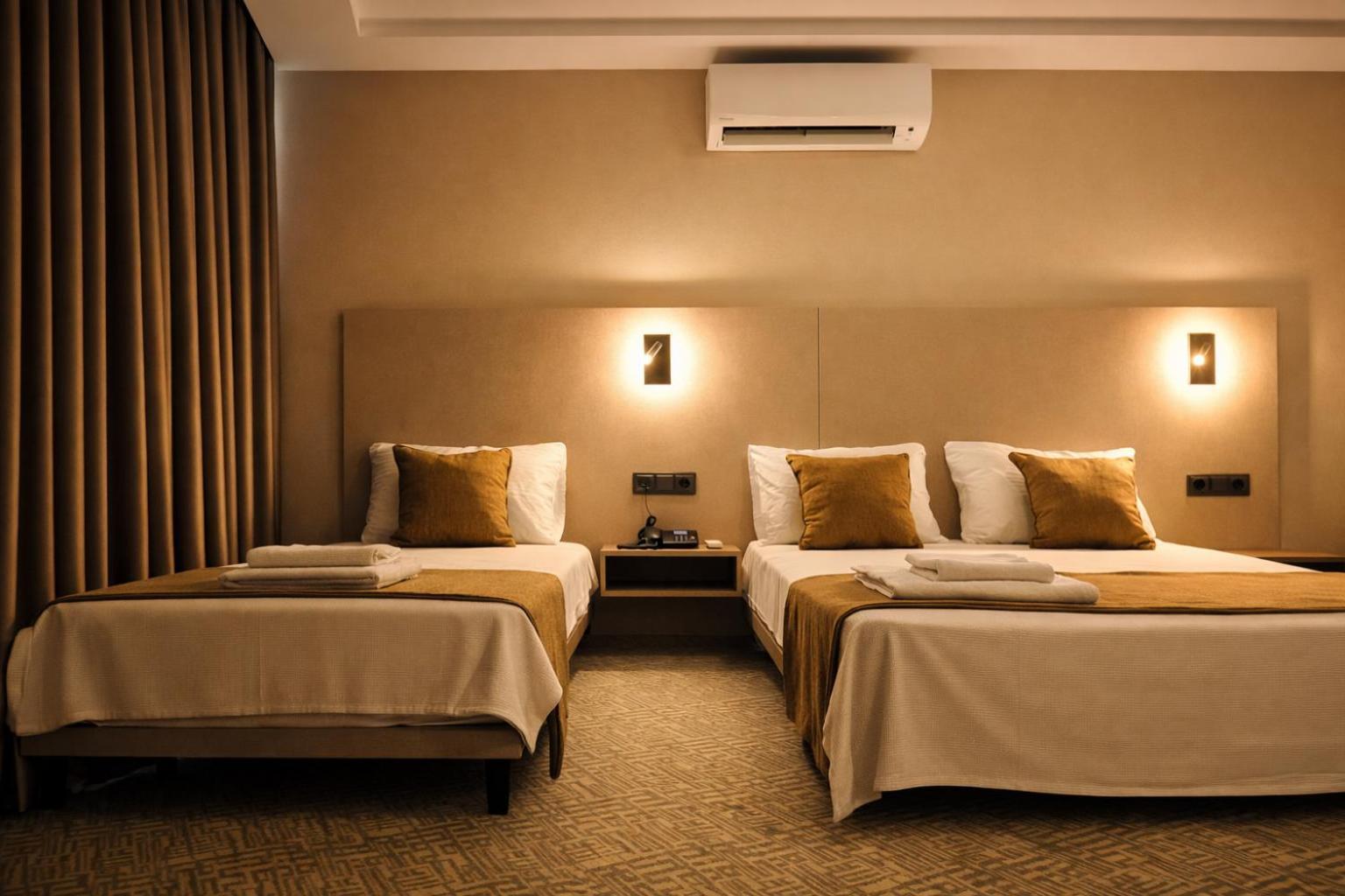 Luxury Triple Room