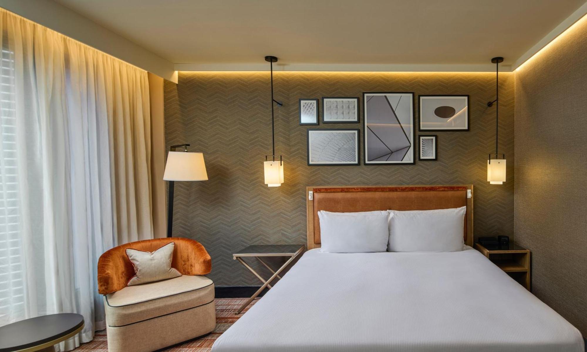 Deluxe King Room