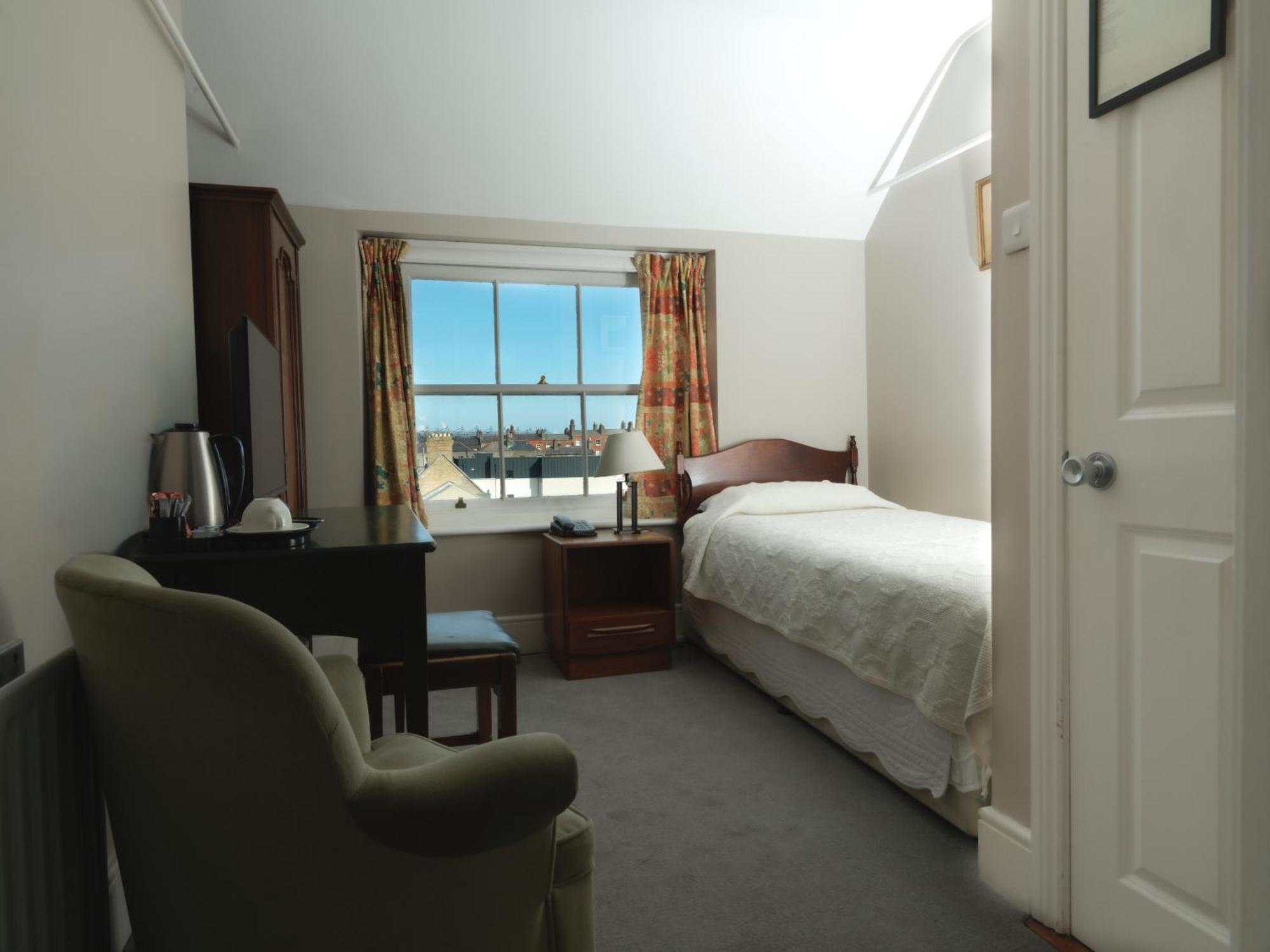 Economy Single Room
