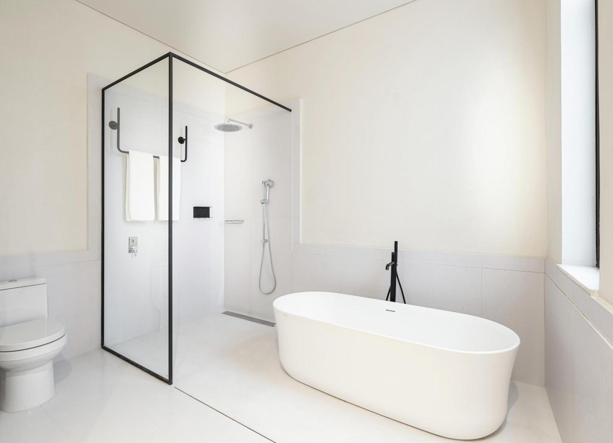 One-Bedroom Premium King Suite