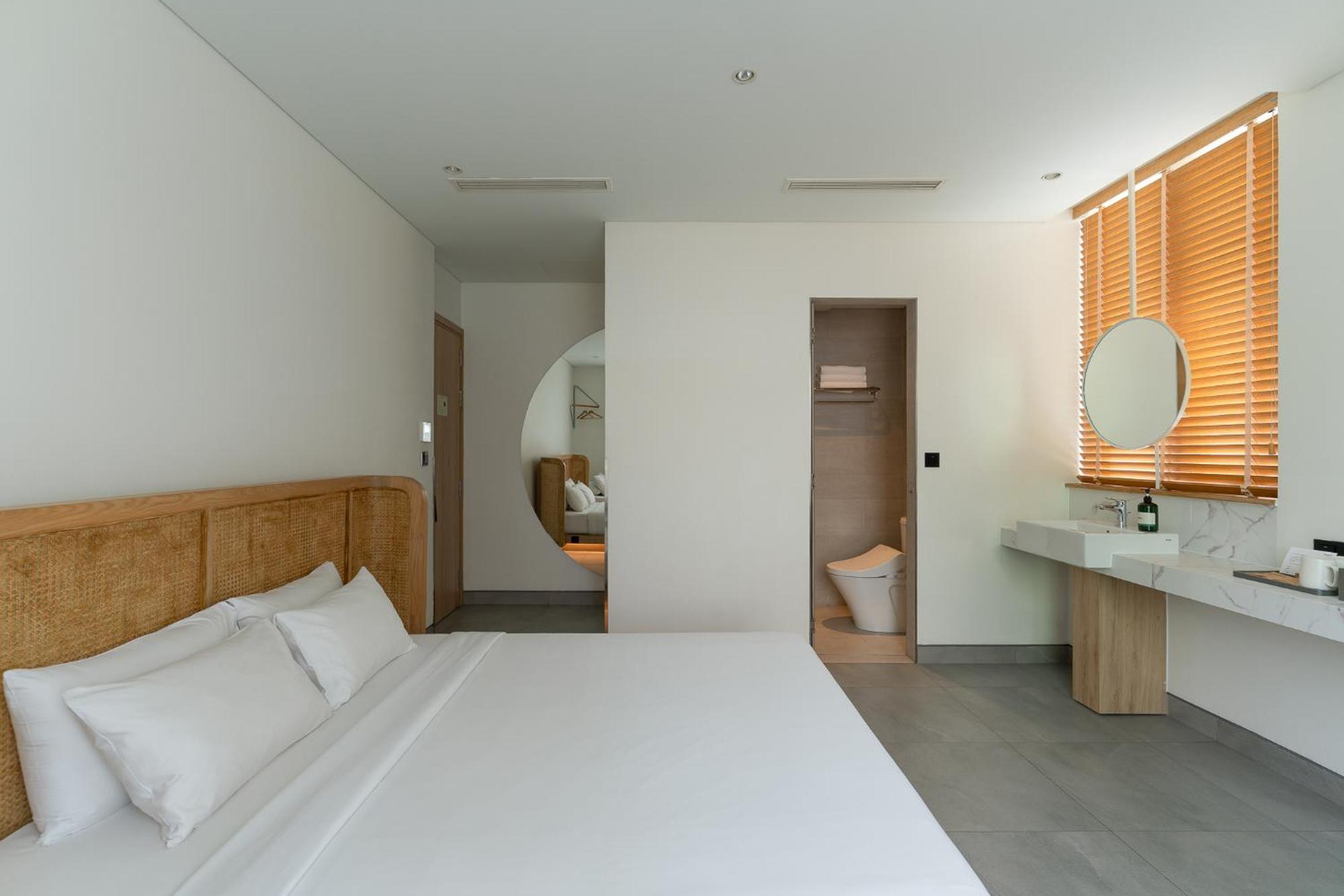 Triple Room City View