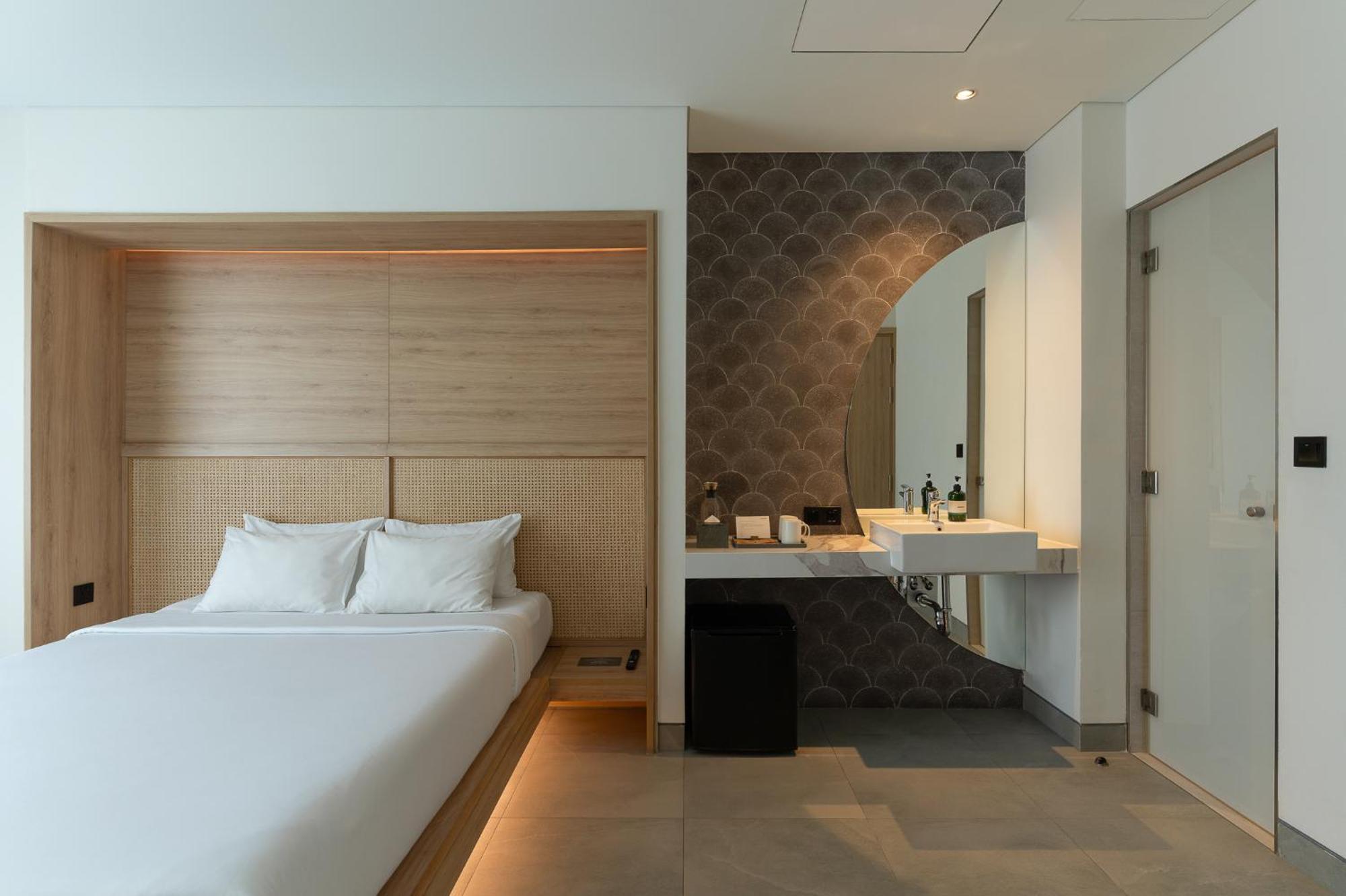 Suite City View