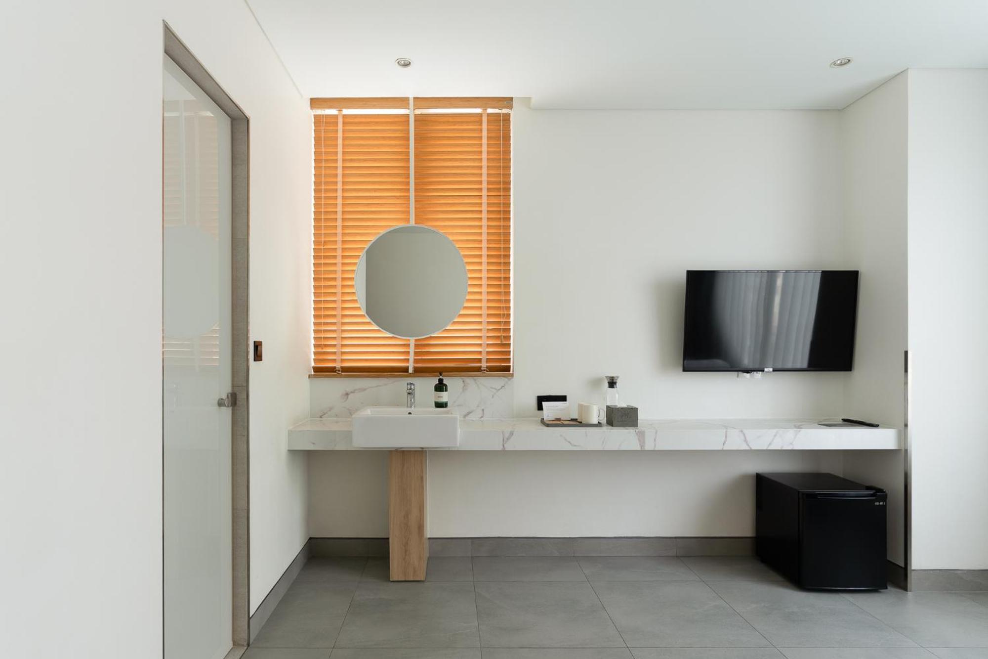 Triple Room City View