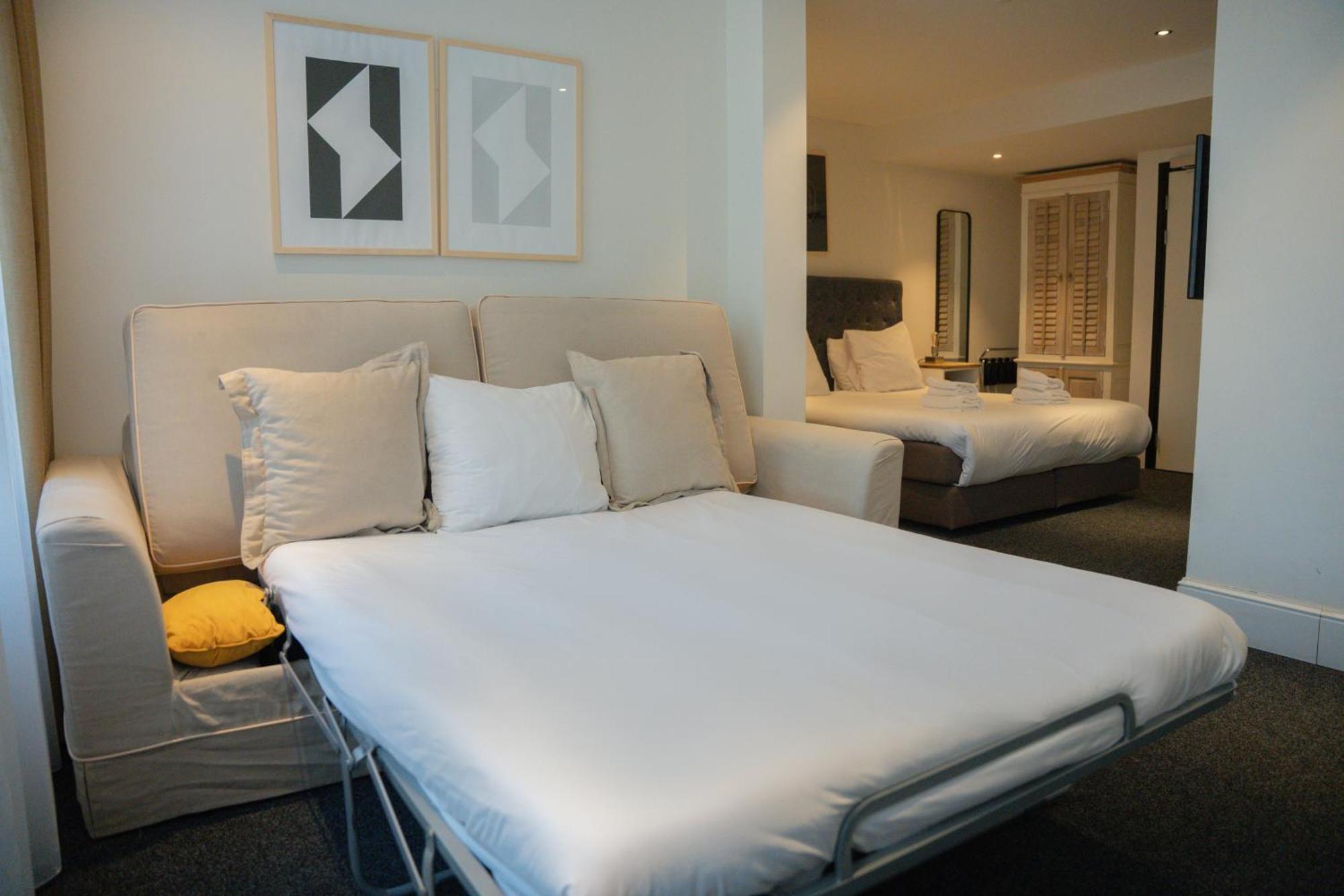 Comfort Quadruple Room