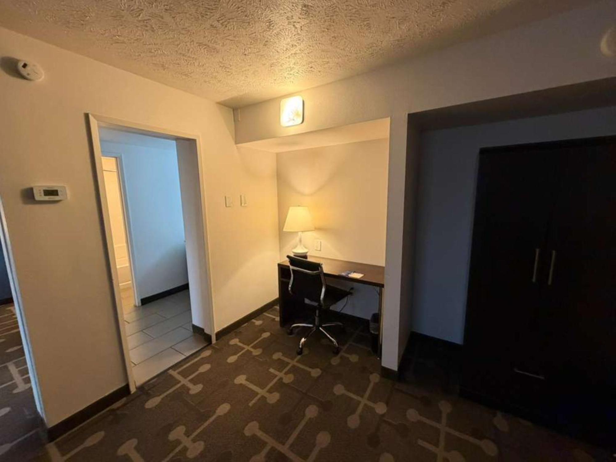 Deluxe Junior Suite