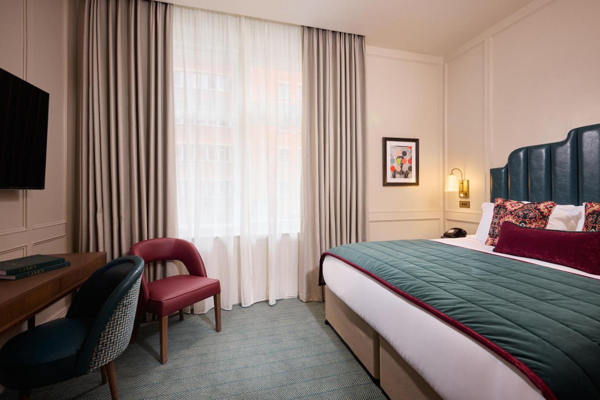 Executive King Room