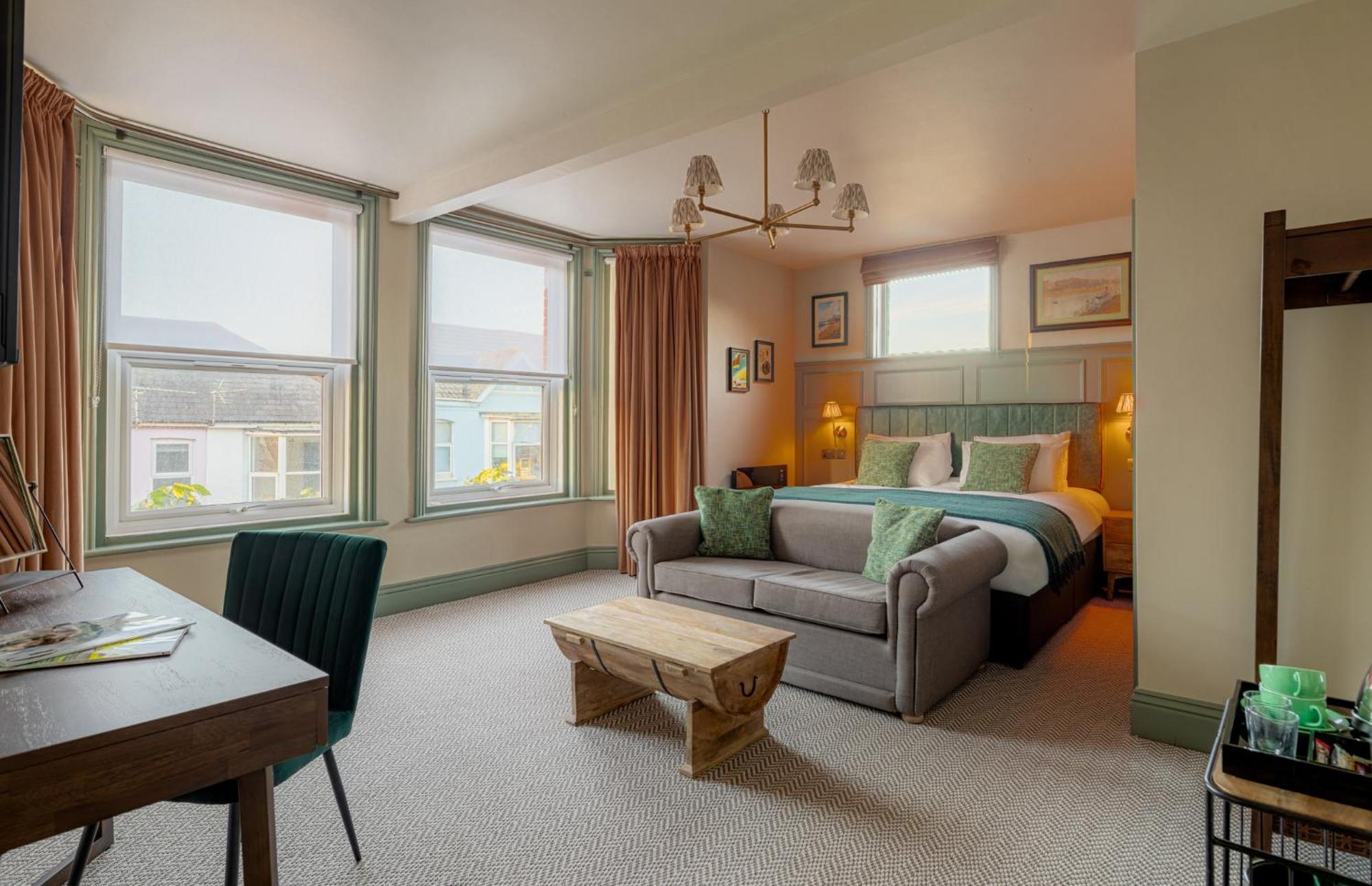 Executive Suite