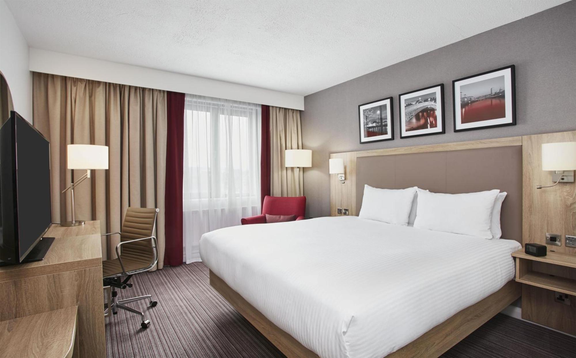 Deluxe King Room River View