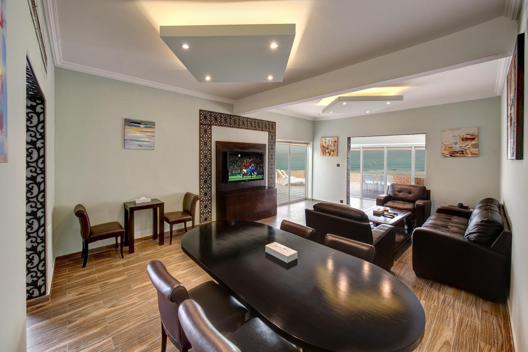 Villa Bedroom Suite Outside Main Building