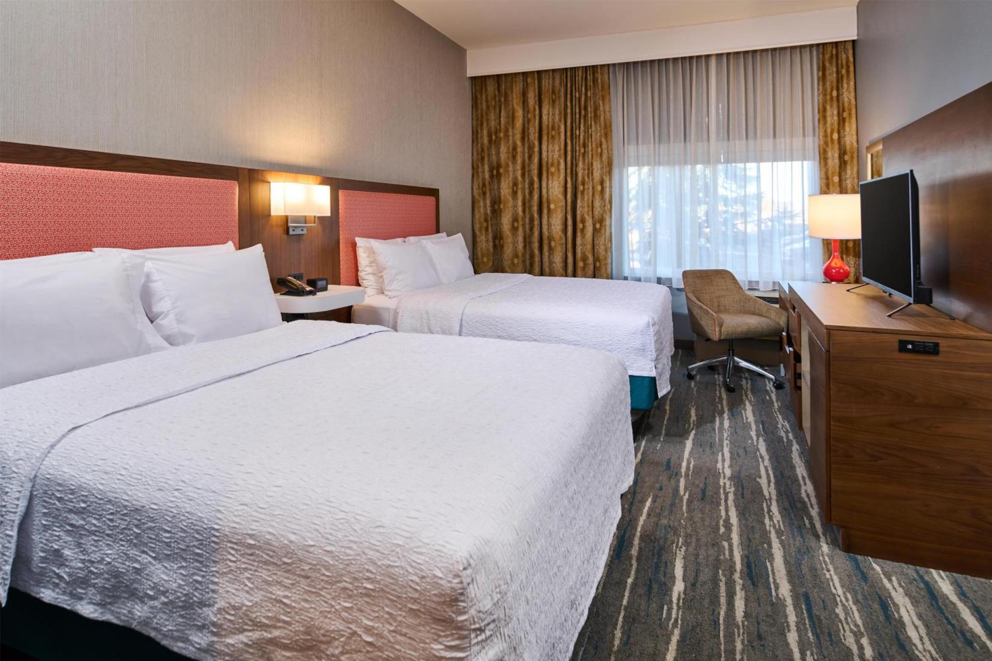 Room with Two Queen Beds - Non-Smoking