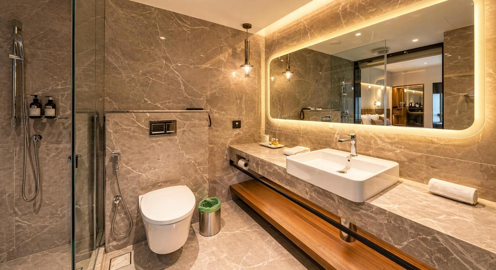 Premium King Room