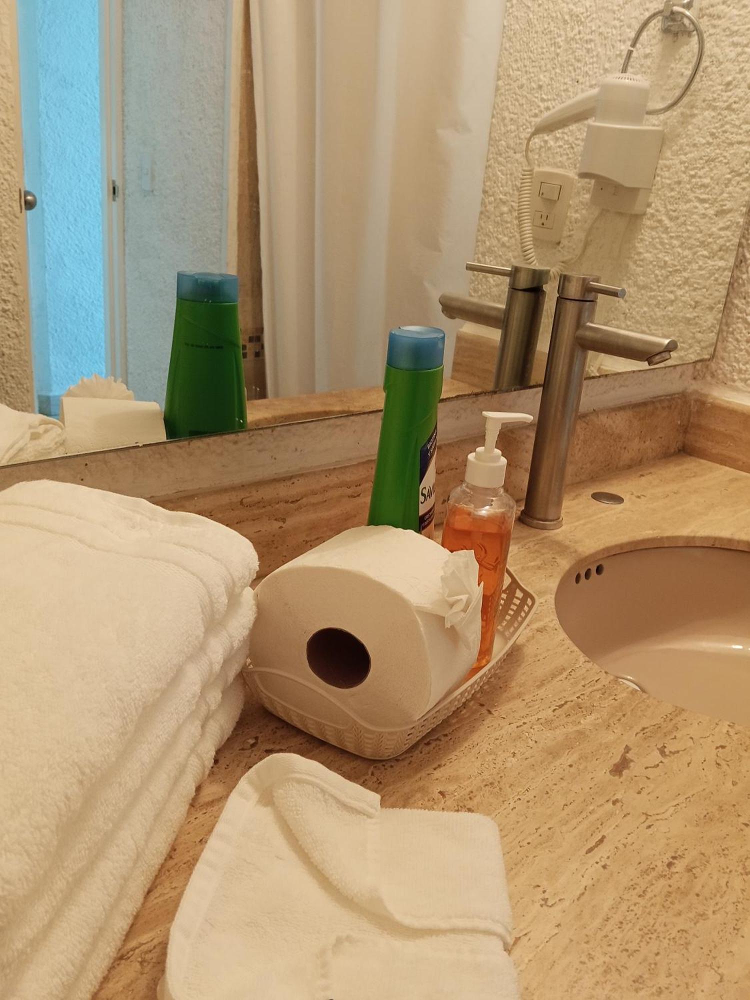 Standard Twin Room Sea View