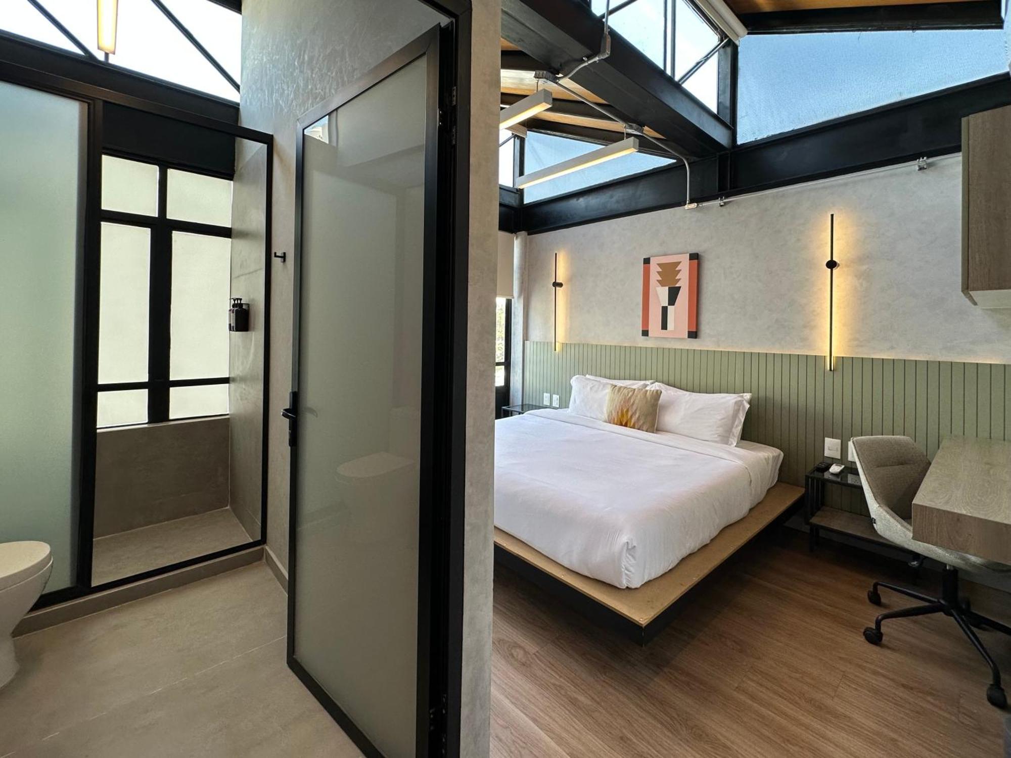 One-Bedroom Standard Apartment