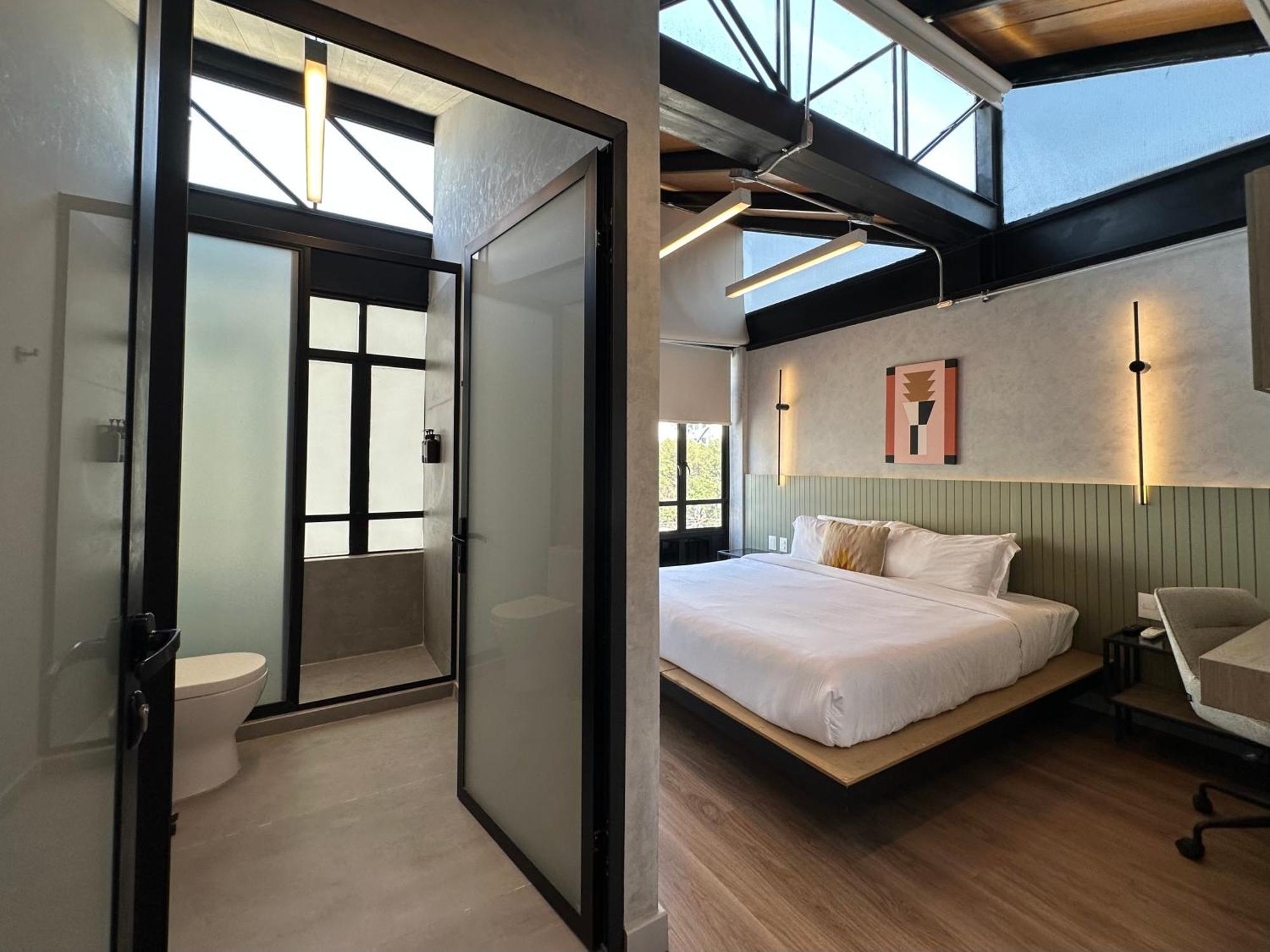 One-Bedroom Standard Apartment