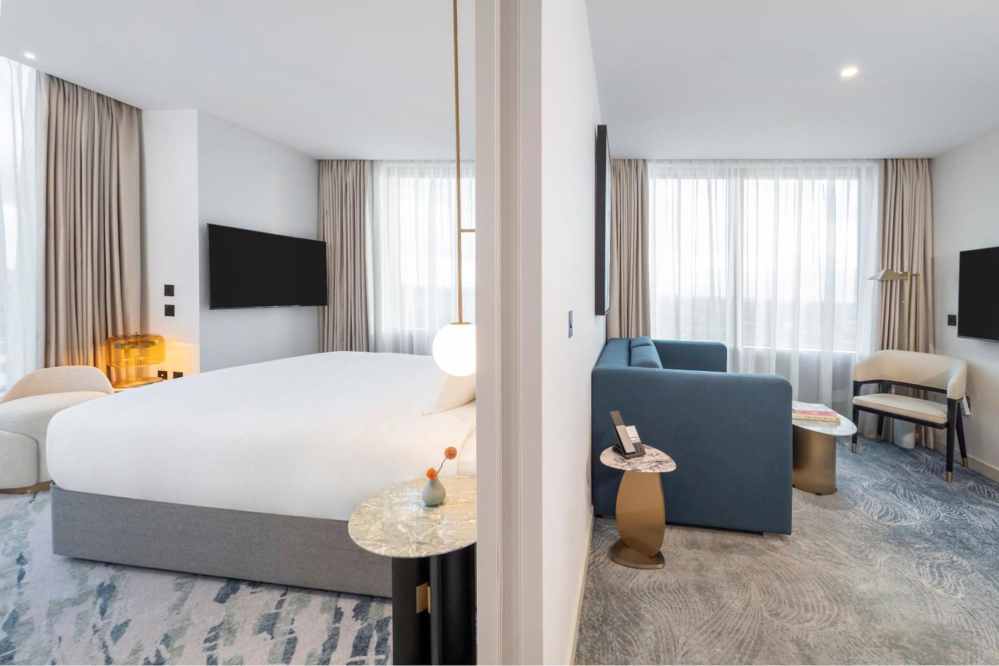 Dorsett Suite