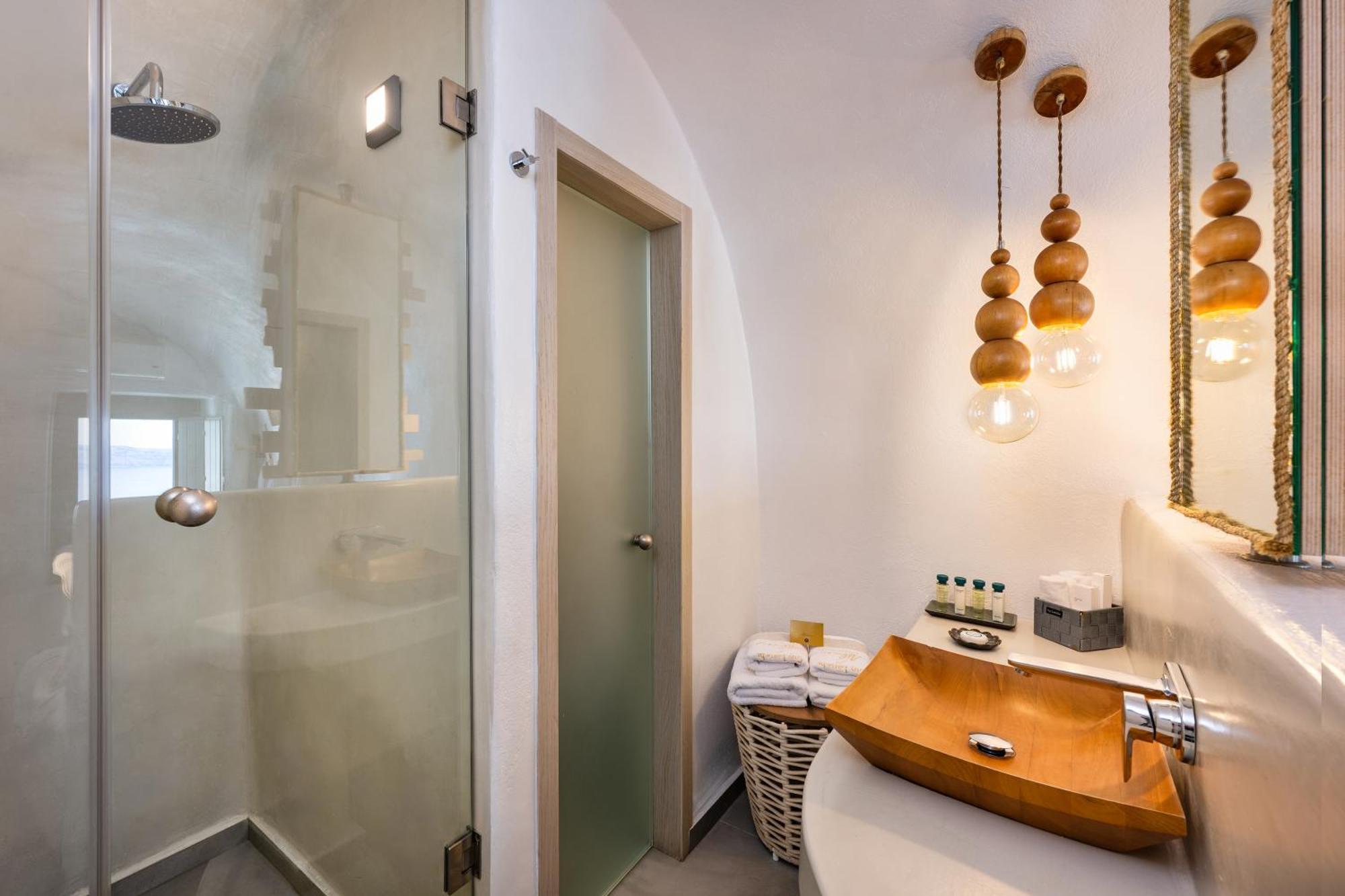 Cozy Suite Outdoor Jacuzzi