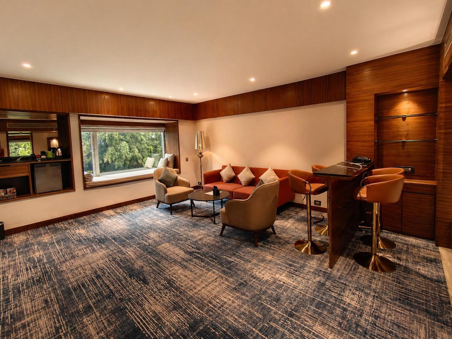 Celebrity Suite