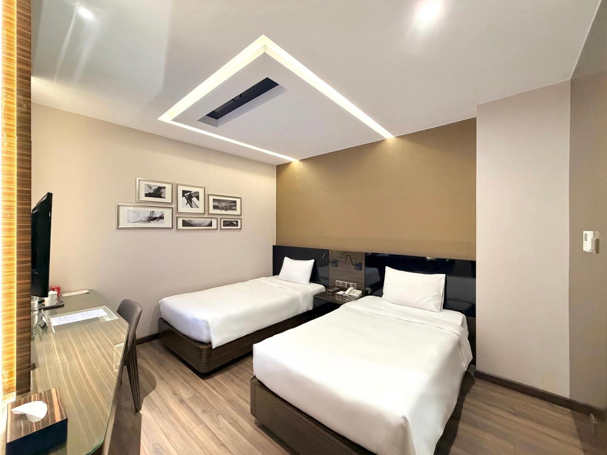 Superior Twin Room No Windows