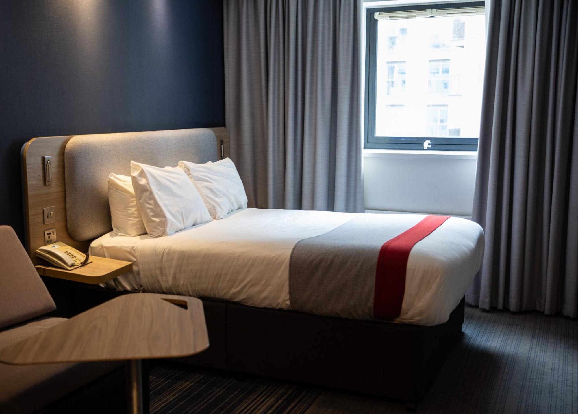 Standard Room Hot