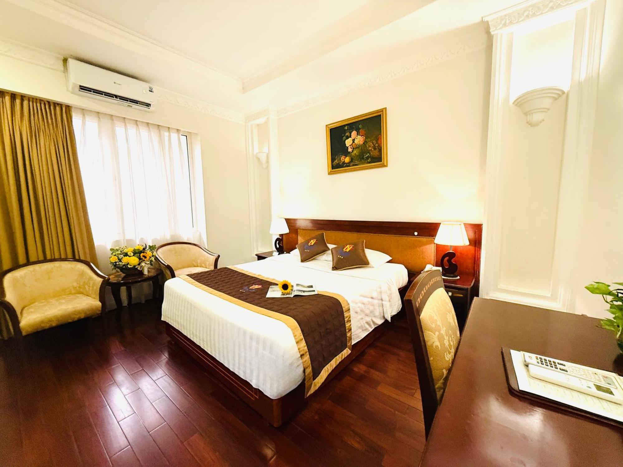 Premium Deluxe Double or Twin Room