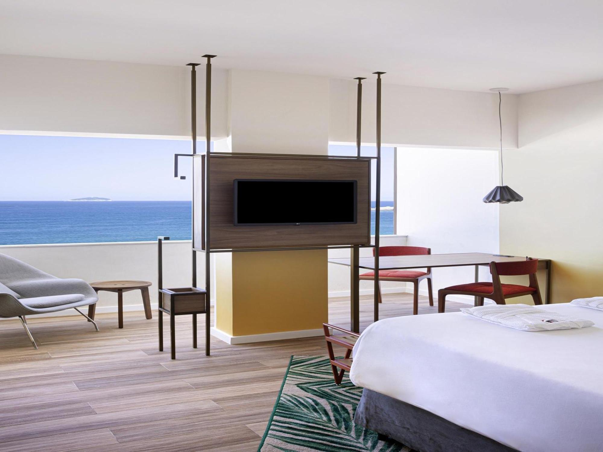 Deluxe Room Sea View