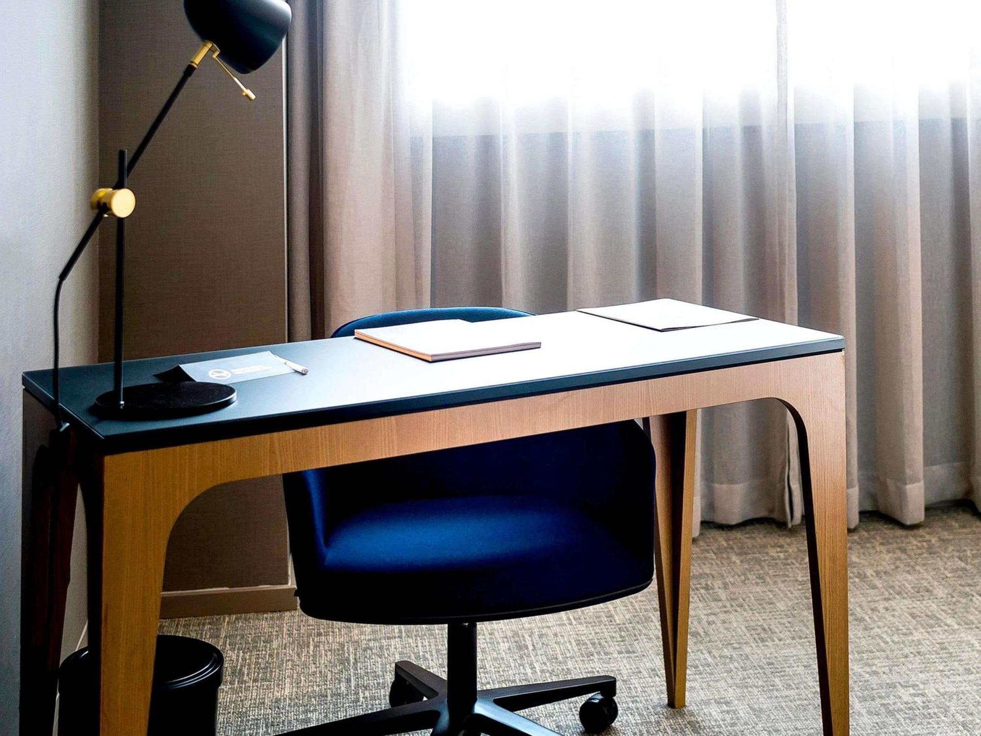 Executive King Room Executive Lounge Access