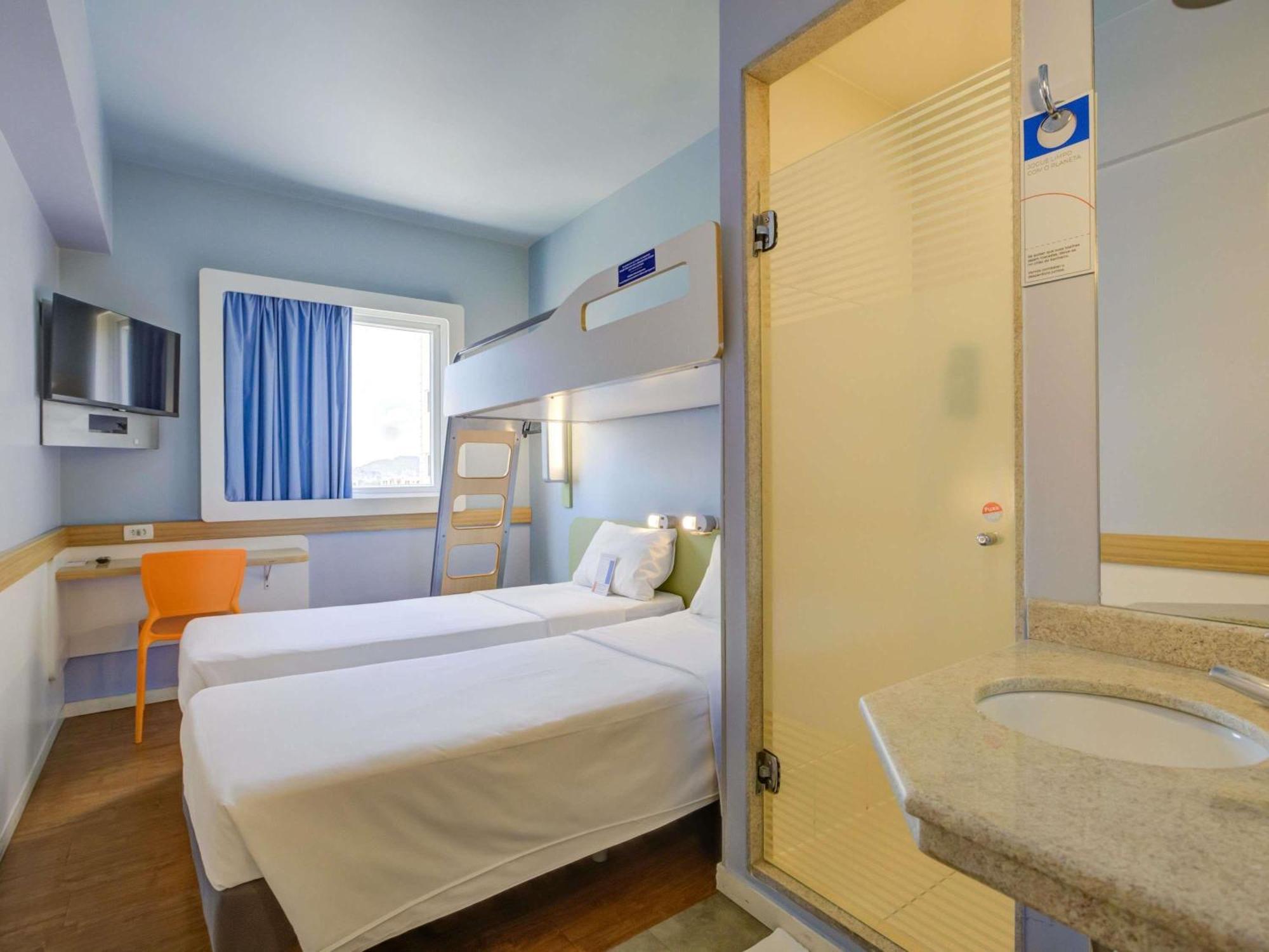 Standard Twin Apartment a Bunk Bed