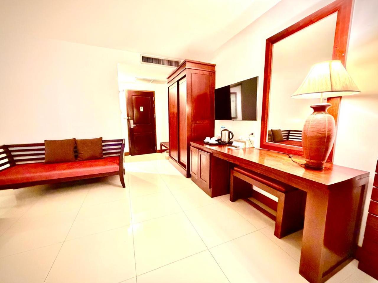 Classic Double Room