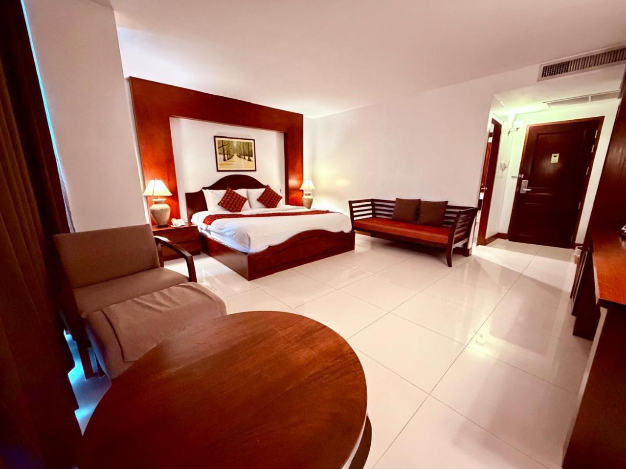 Classic Double Room