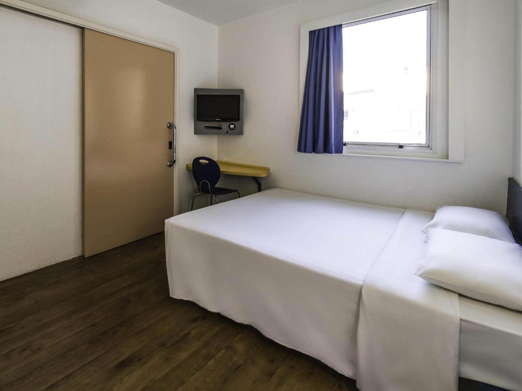 Standard Room Double Bed Bunk Bed