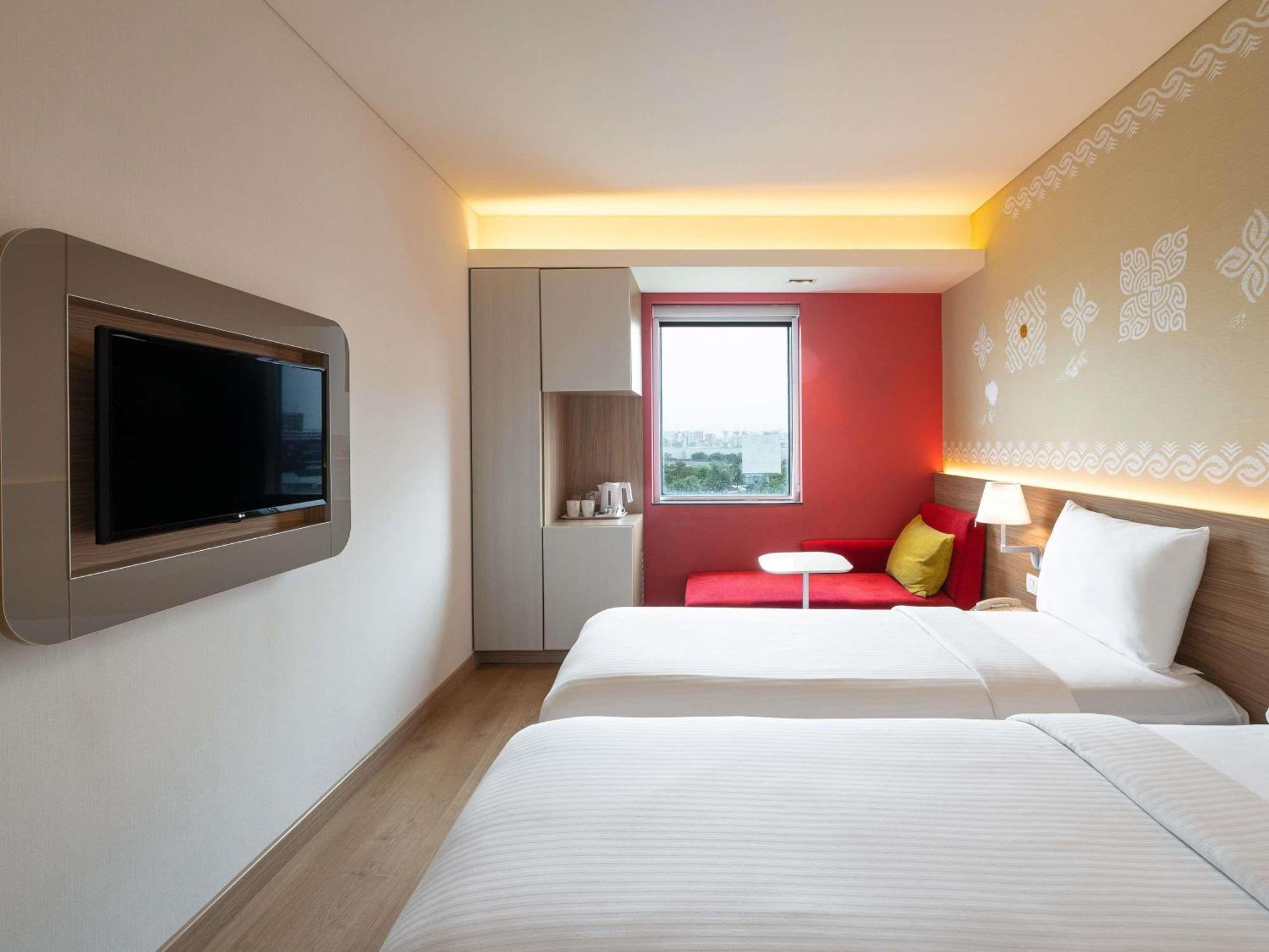 Superior Twin Room Complimentary Airport Transfers