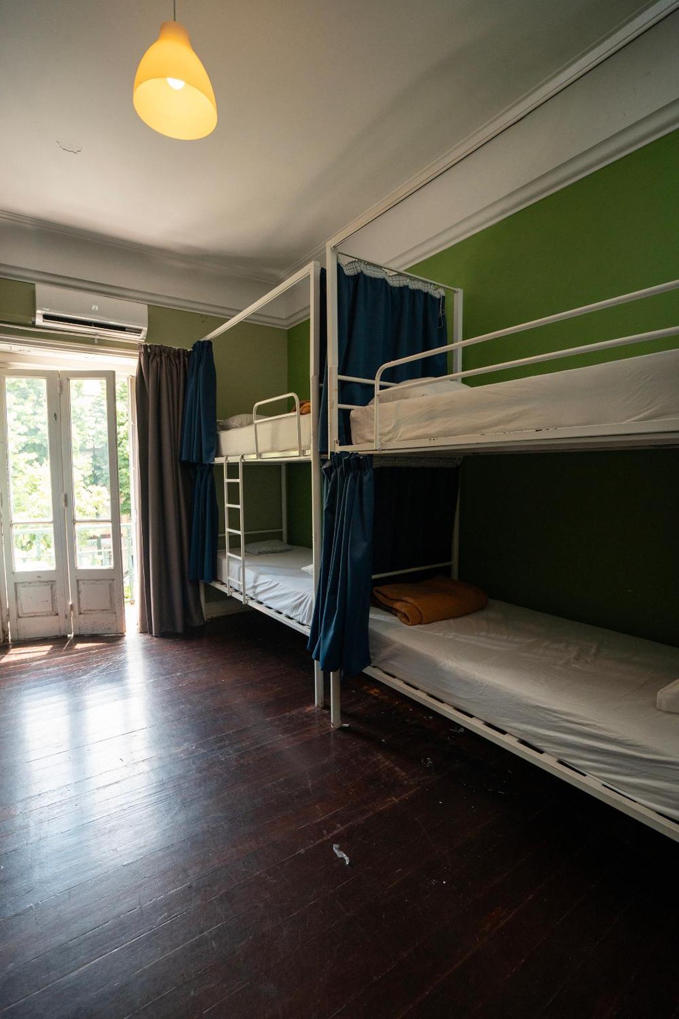 Bed in 8-Bed Mixed Dormitory Room