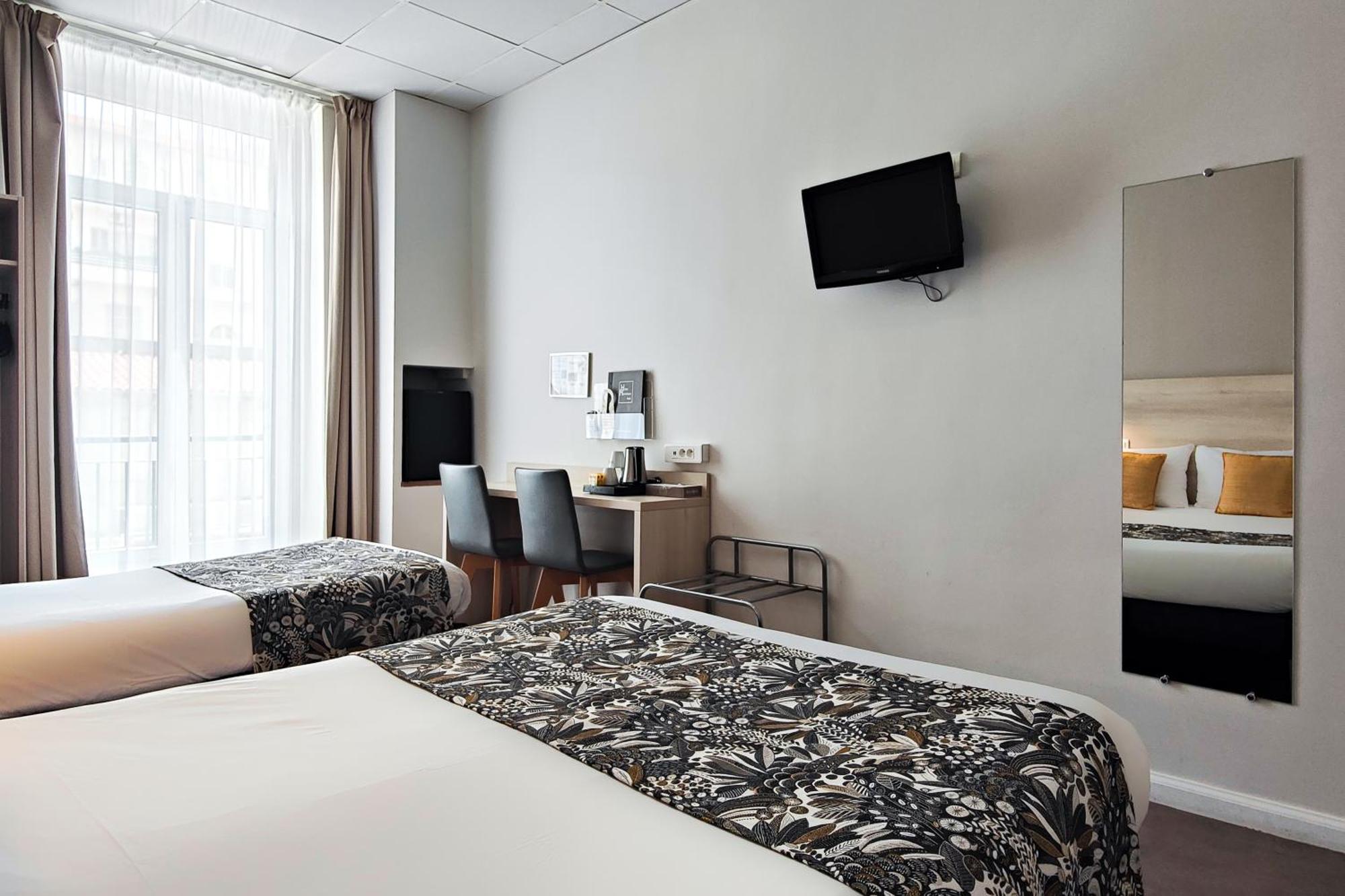 Triple Room 1 Double Bed 1 Single Bed