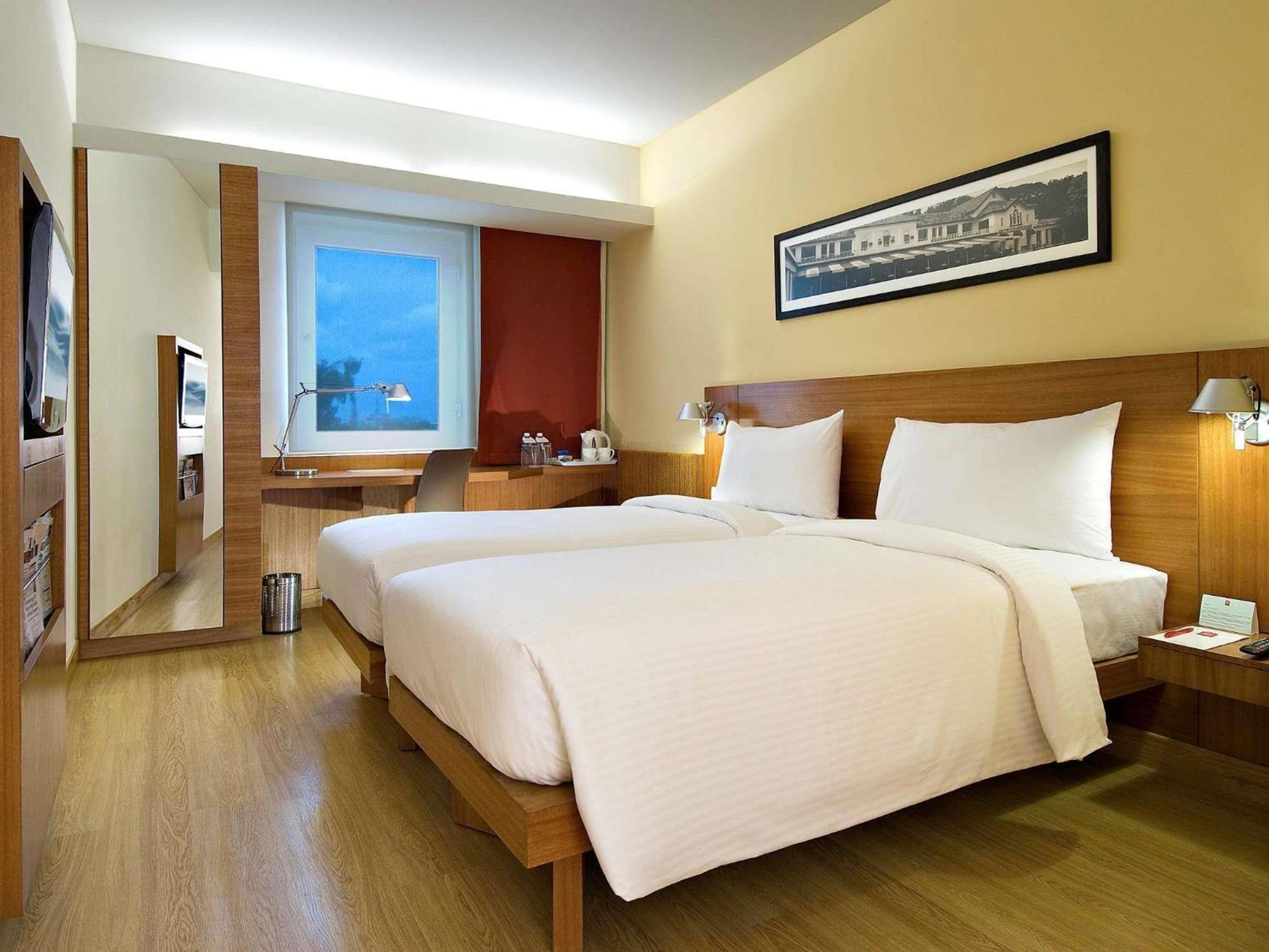 Superior Twin Room on Food & Beverage