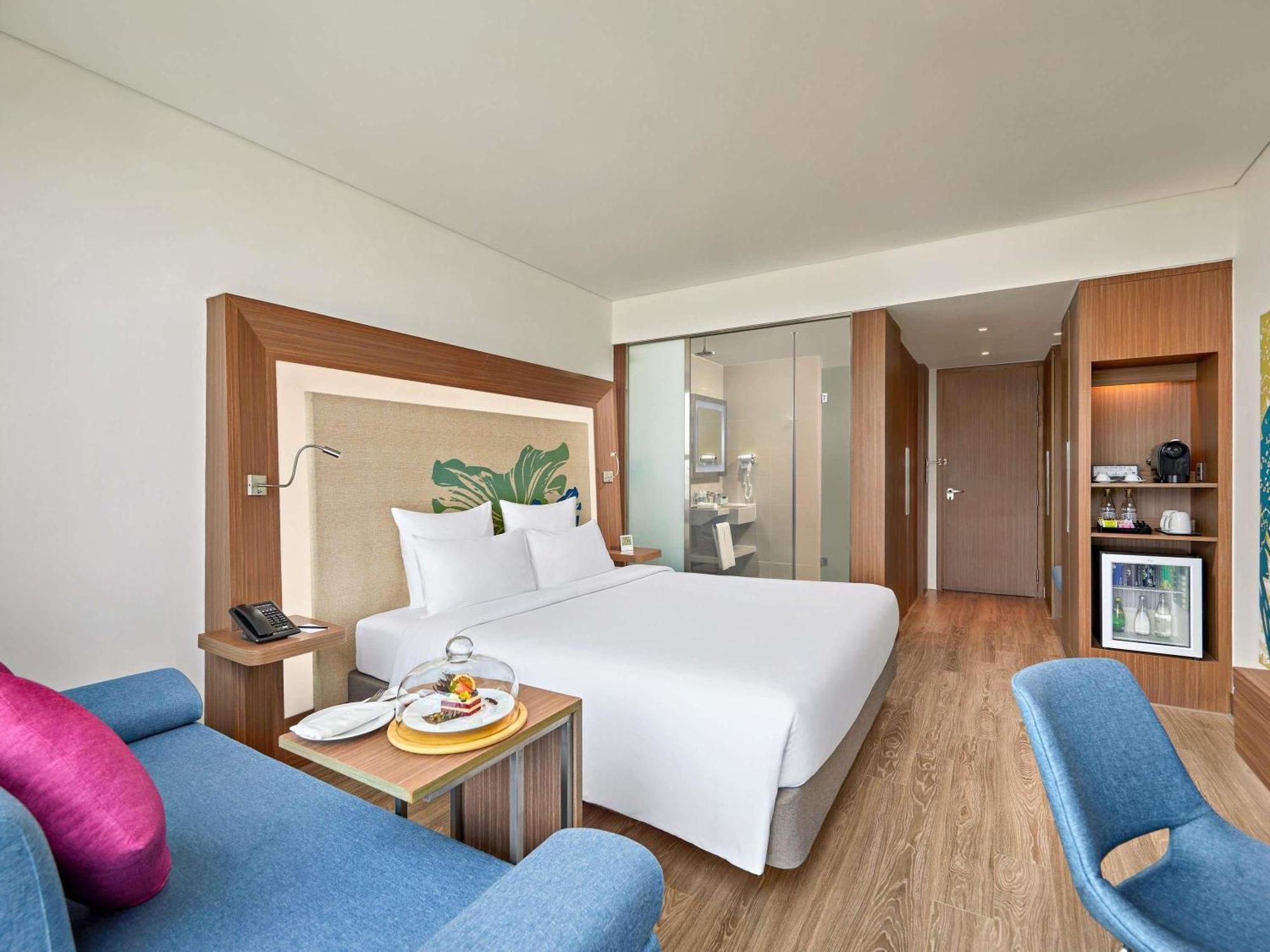 Executive King Room Premier Lounge Access