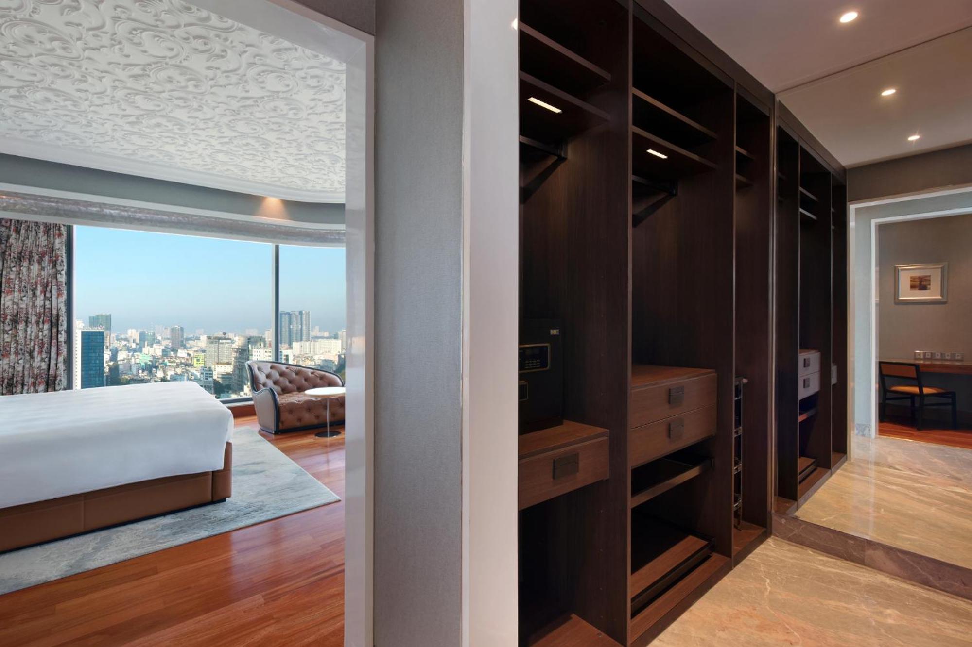 One-Bedroom Deluxe Modern or Classic Style