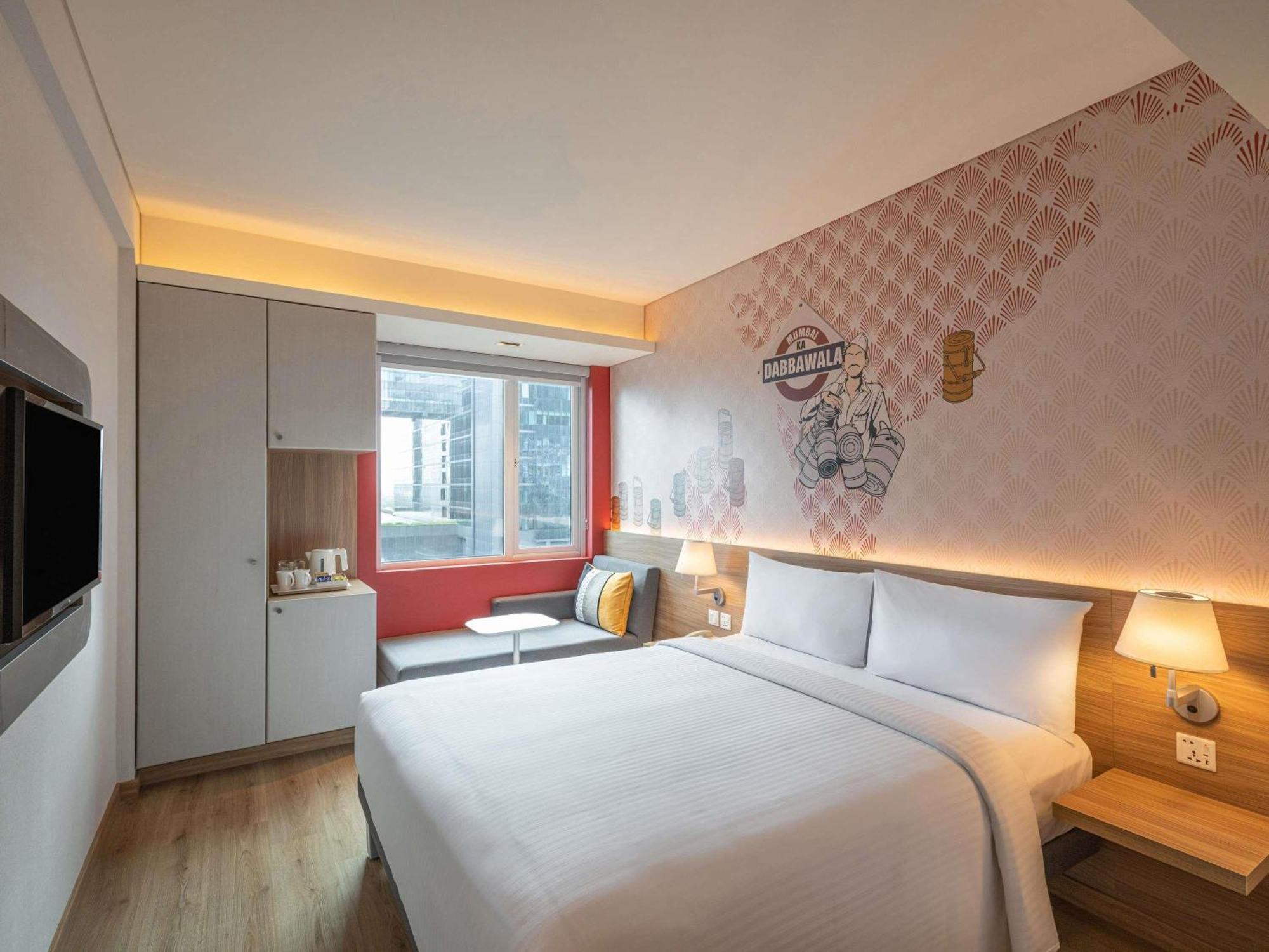 Superior Queen Room on Food & Beverage