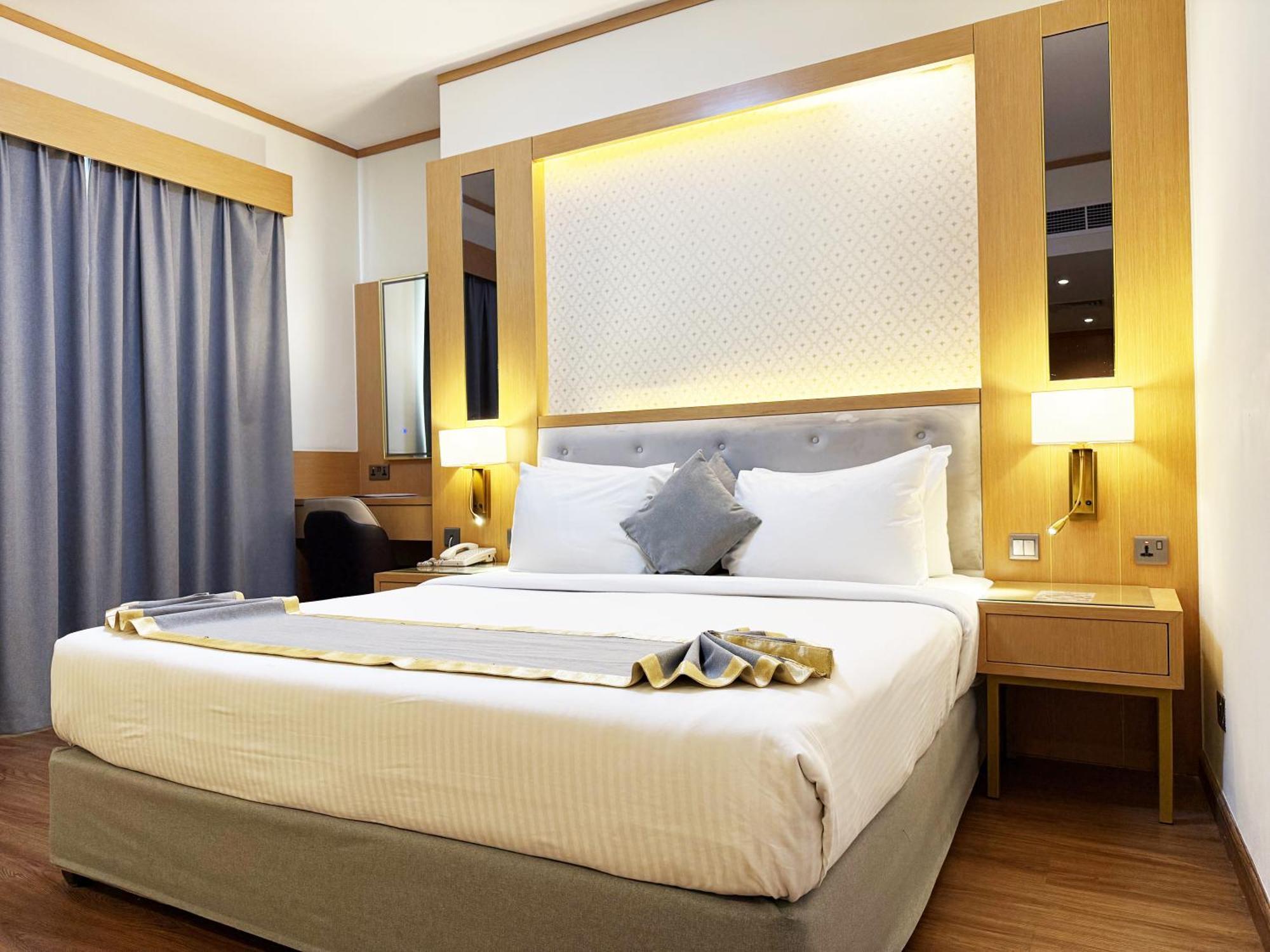 Executive Suite