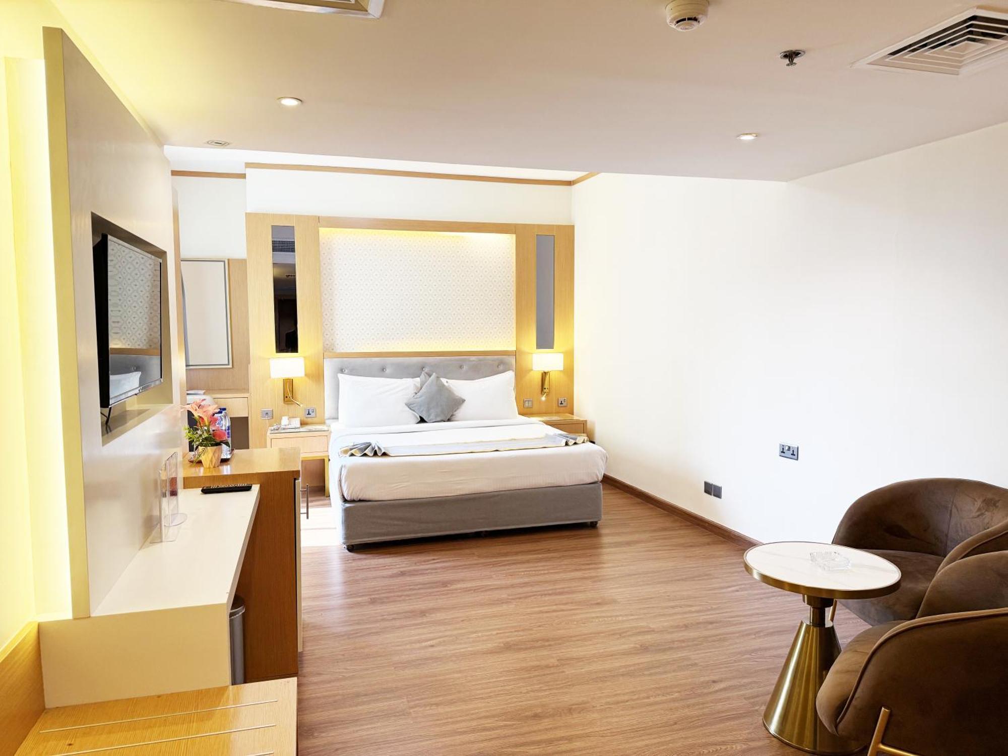 Executive Suite