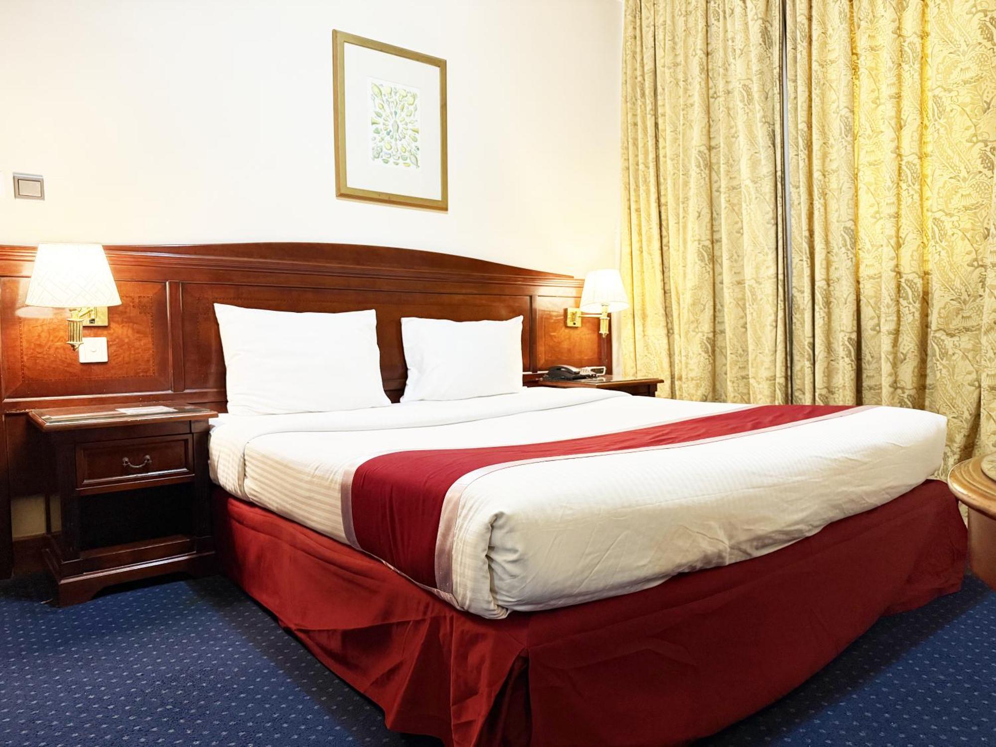 Standard King Room