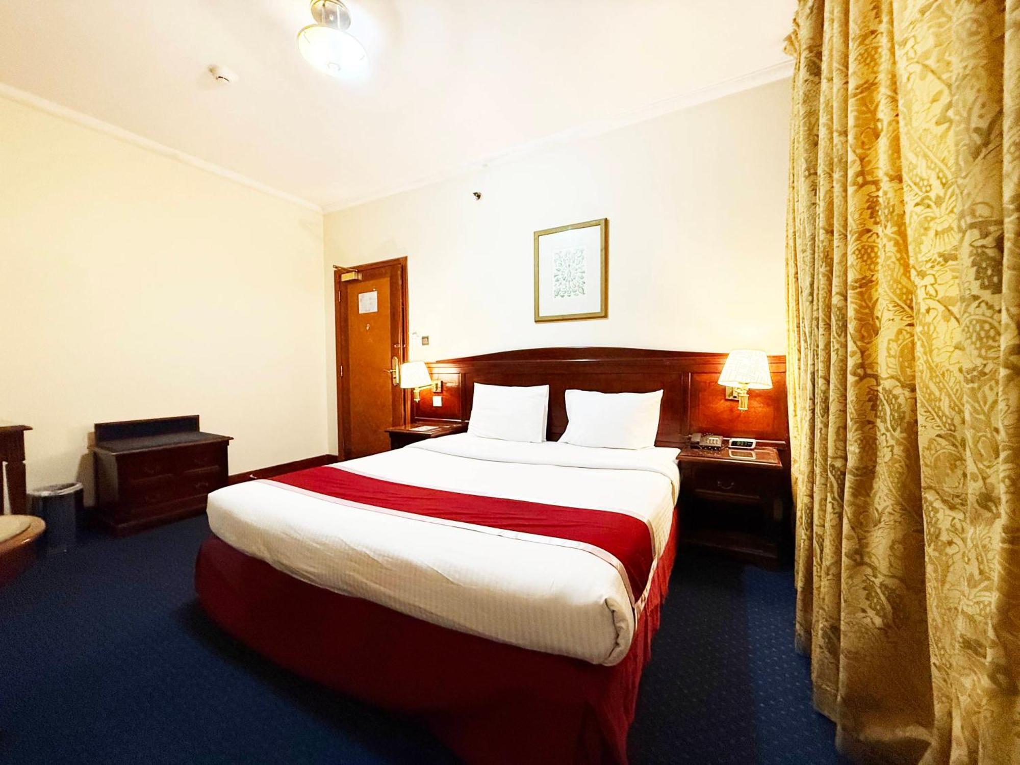 Standard King Room