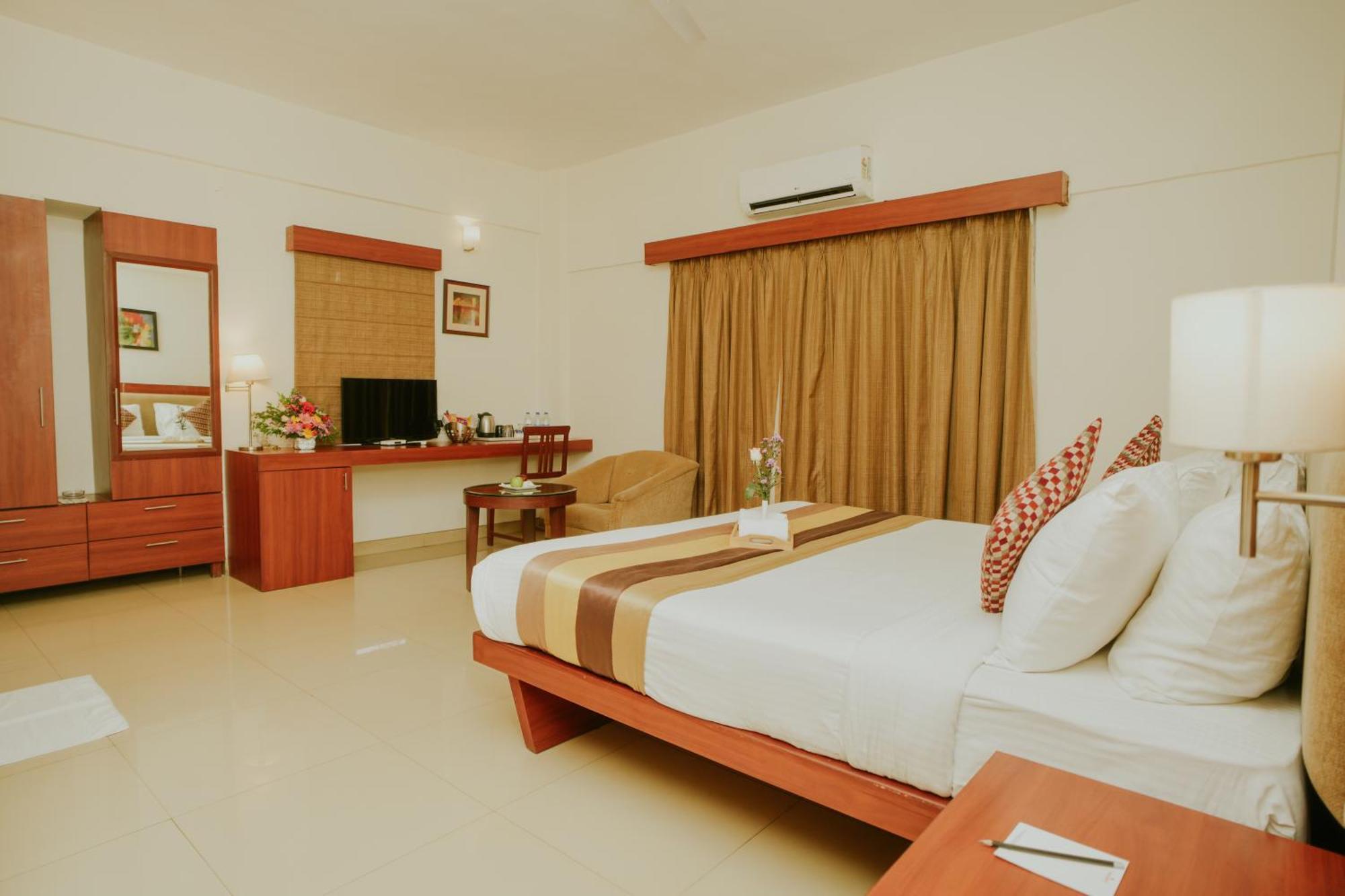 Semi Deluxe Double or Twin Bed Balcony