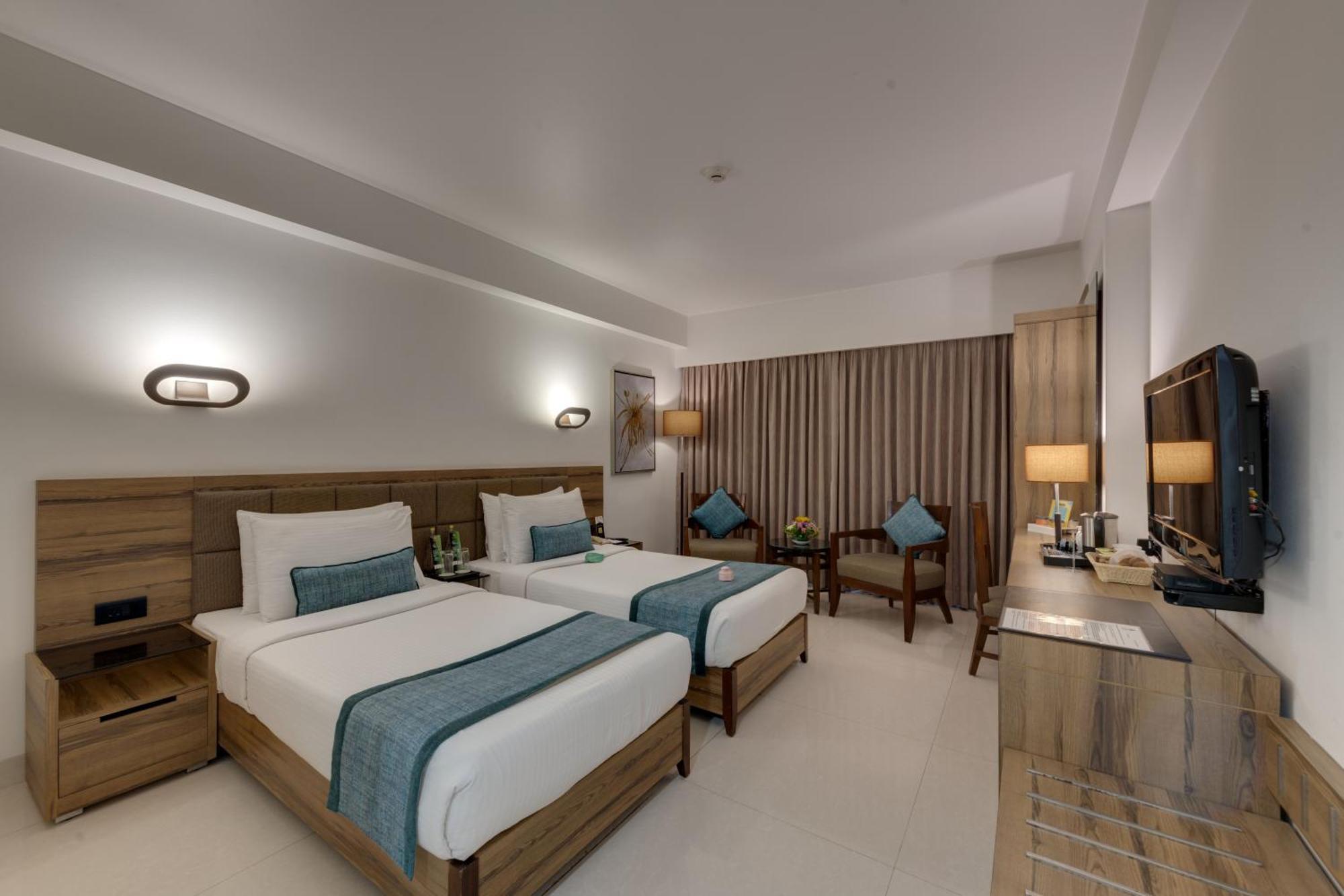 Deluxe Room on Laundry