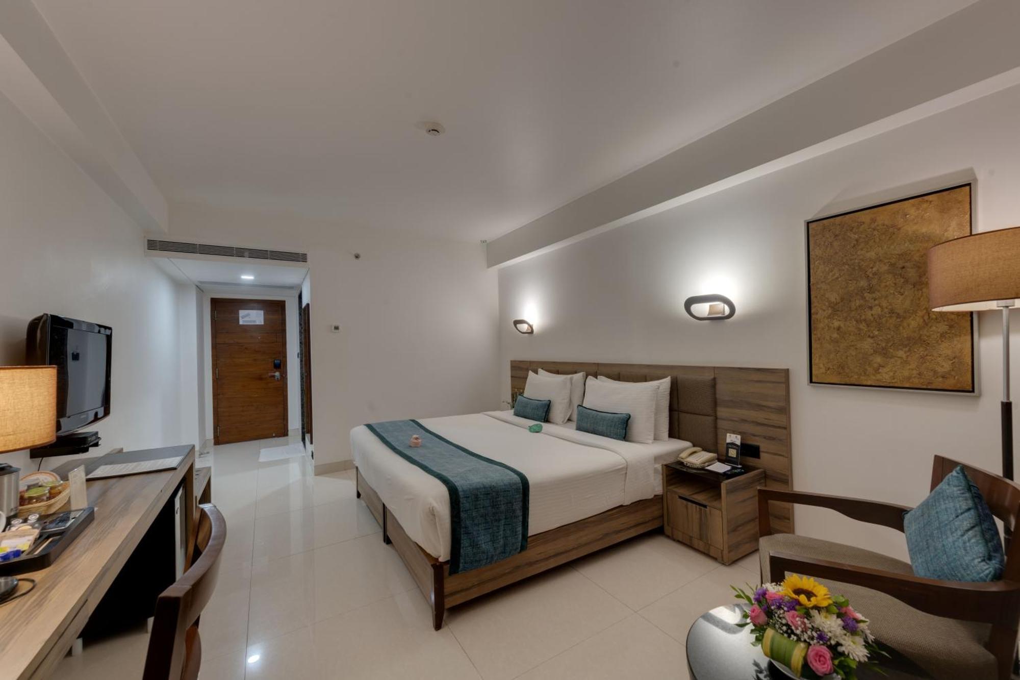 Deluxe Room on Laundry