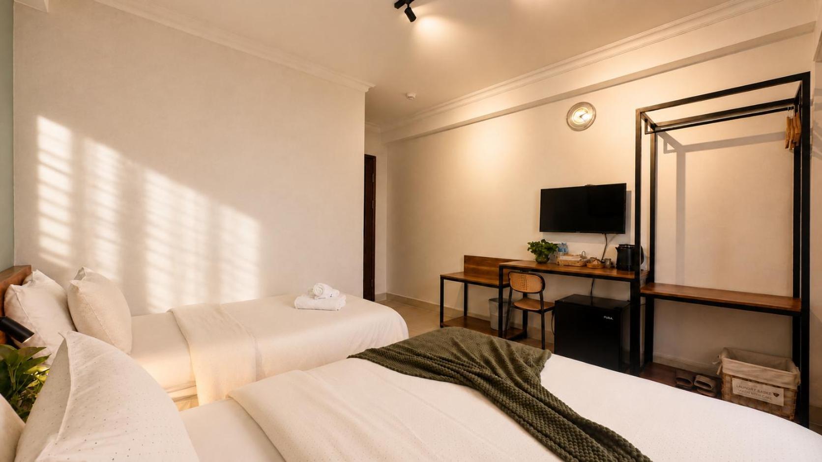 Triple Room